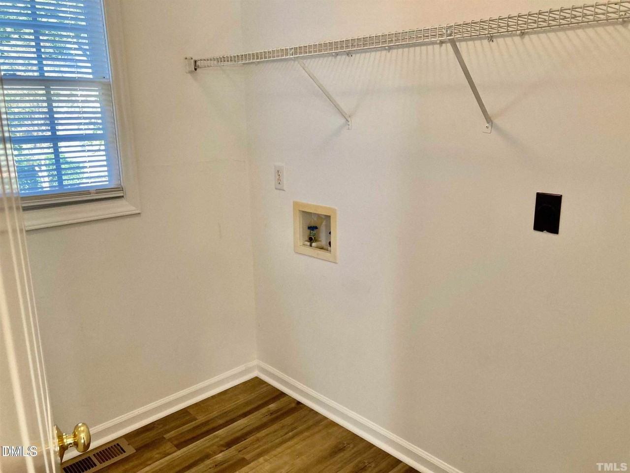 117 Mint Hill Dr - Photo 6 of 12