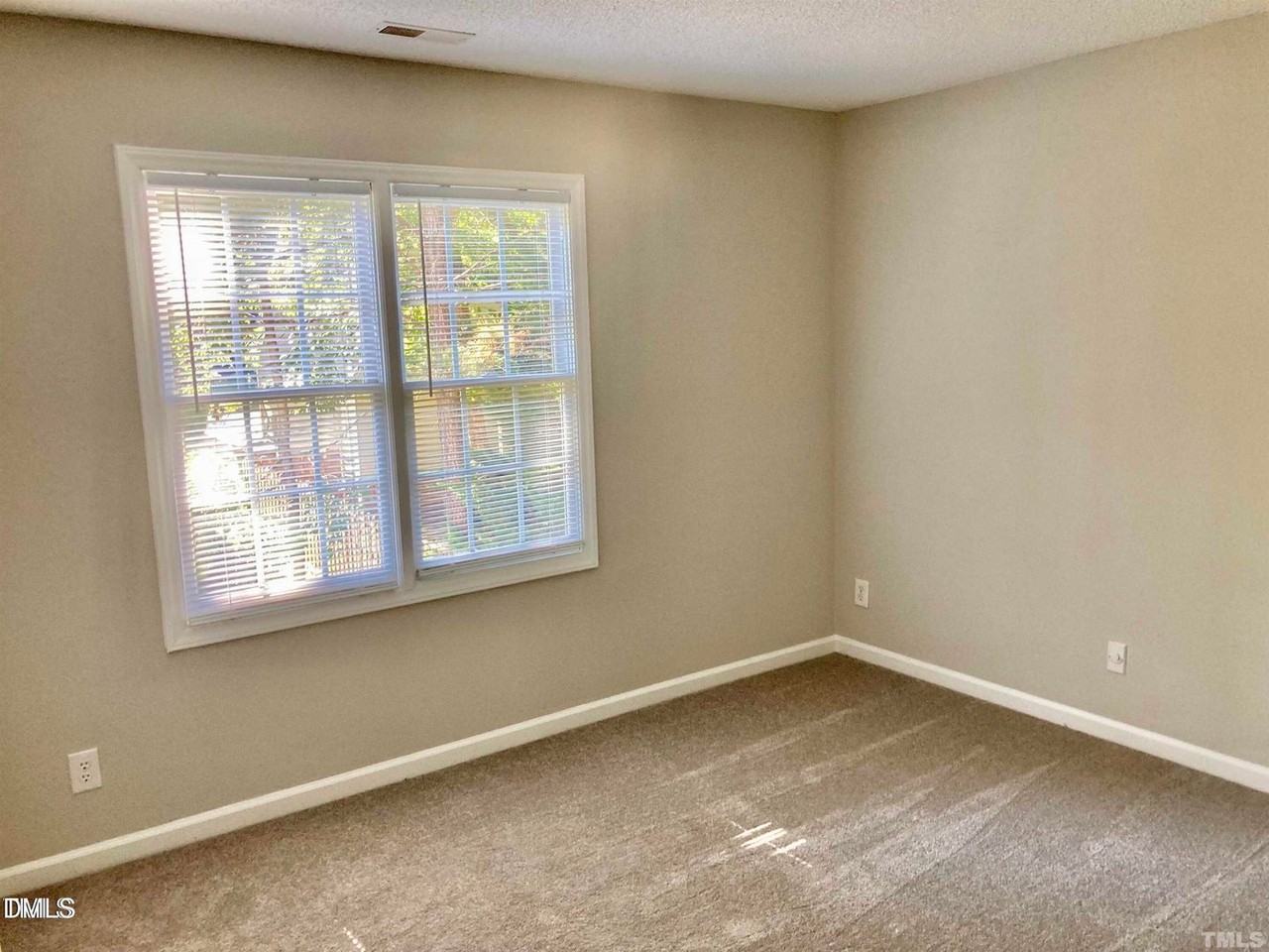 117 Mint Hill Dr - Photo 7 of 12