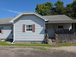 featured image of 1032 N Elmer St