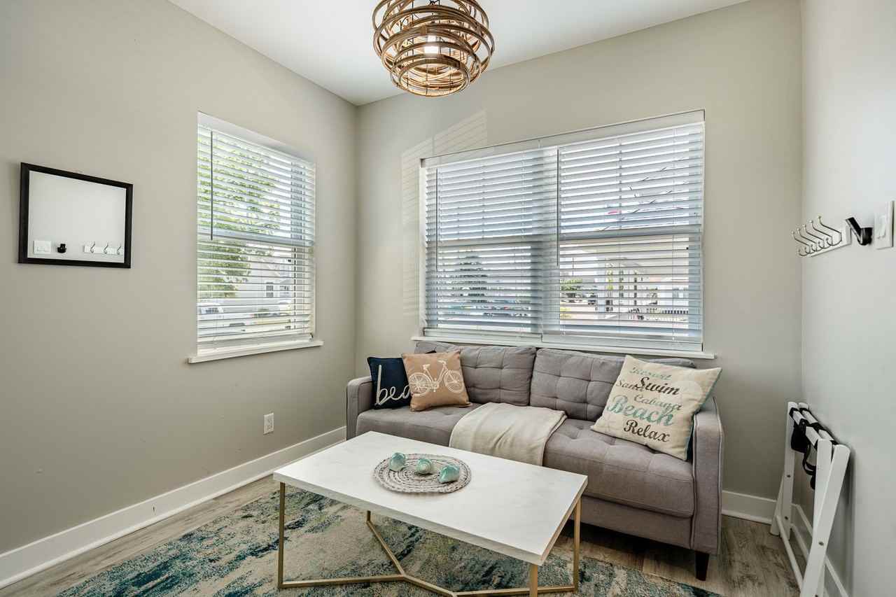 ST/WIL/VRES | 5708 Park Blvd - Photo 4 of 50