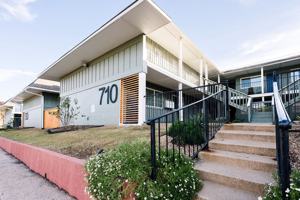 featured image of 700 Nw 17th St