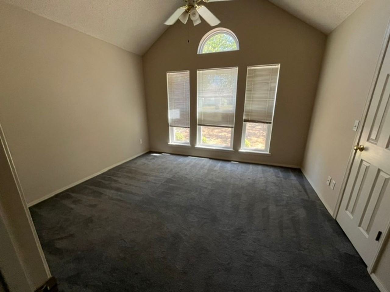 1306 N Flamingo Rd - Photo 7 of 14