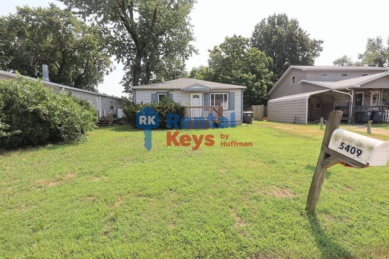 5409 N Fares Ave - Photo 3 of 21