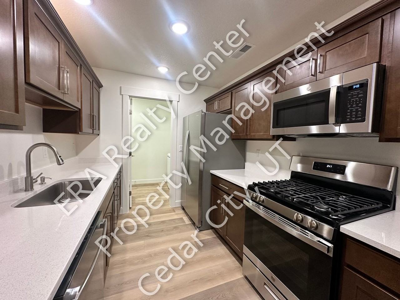 3920 N Hawks Landing Loop - Photo 4 of 16