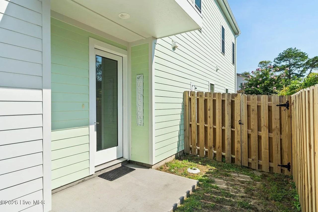 507 Greenville Ave - Photo 3 of 42