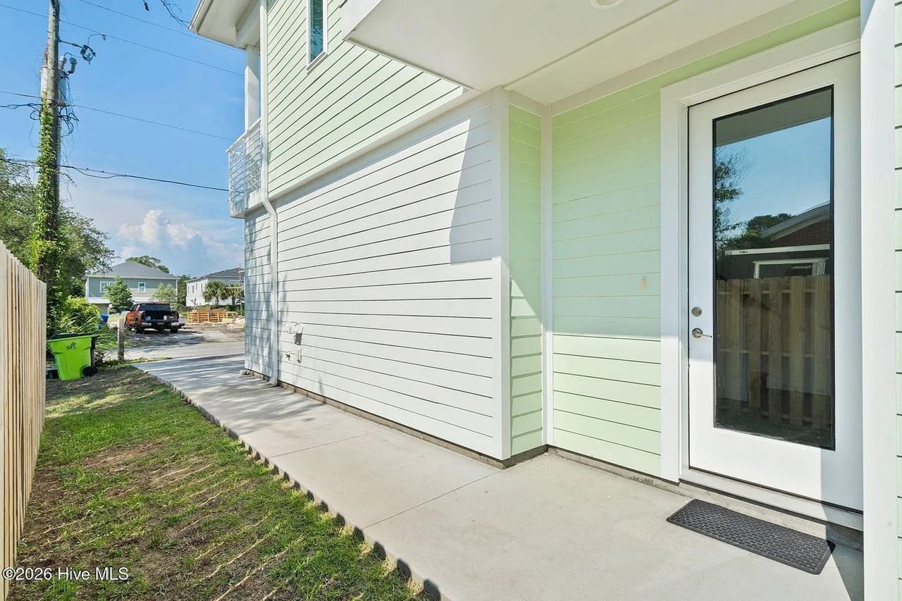 507 Greenville Ave - Photo 4 of 42