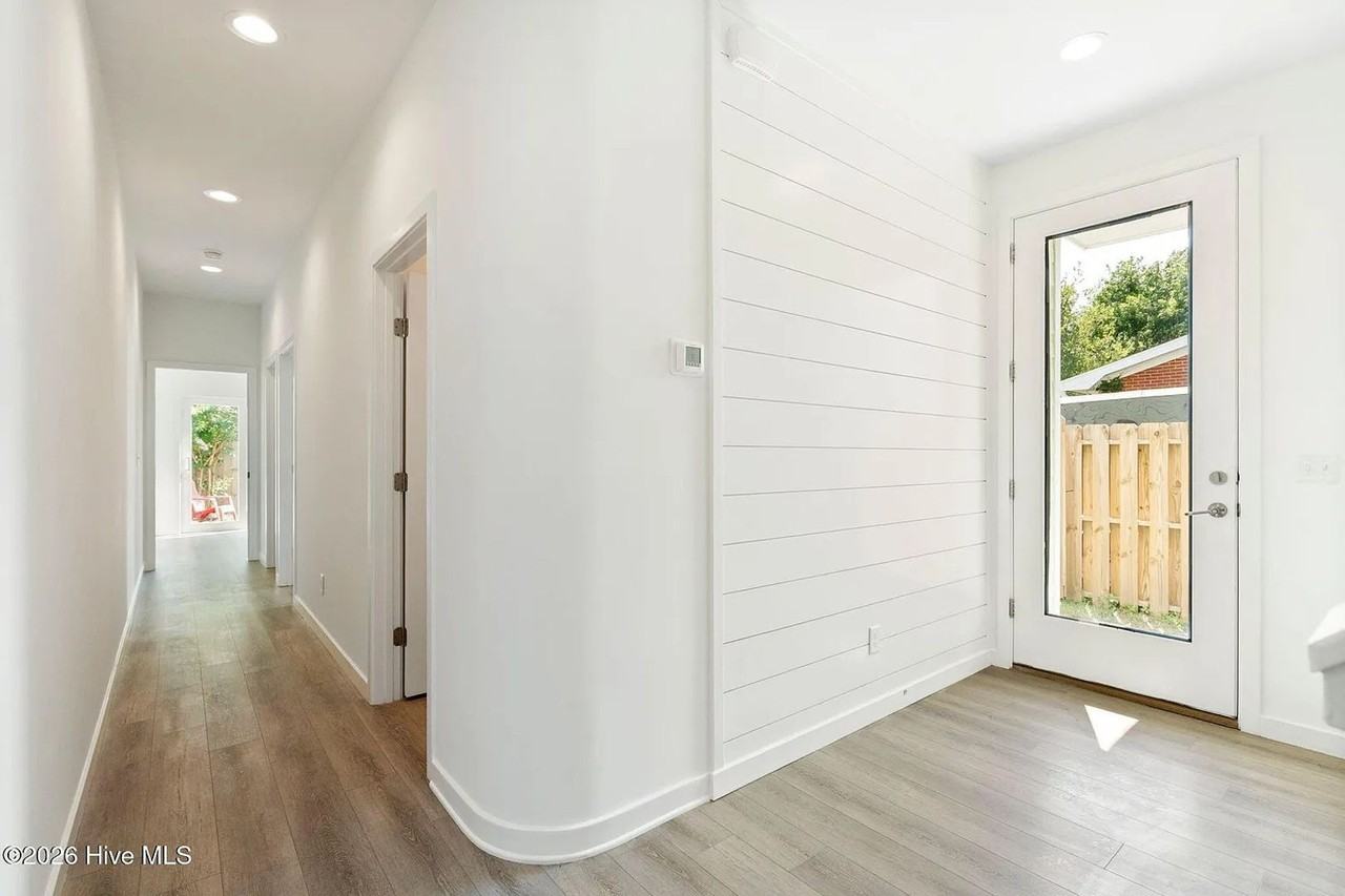 507 Greenville Ave - Photo 7 of 42