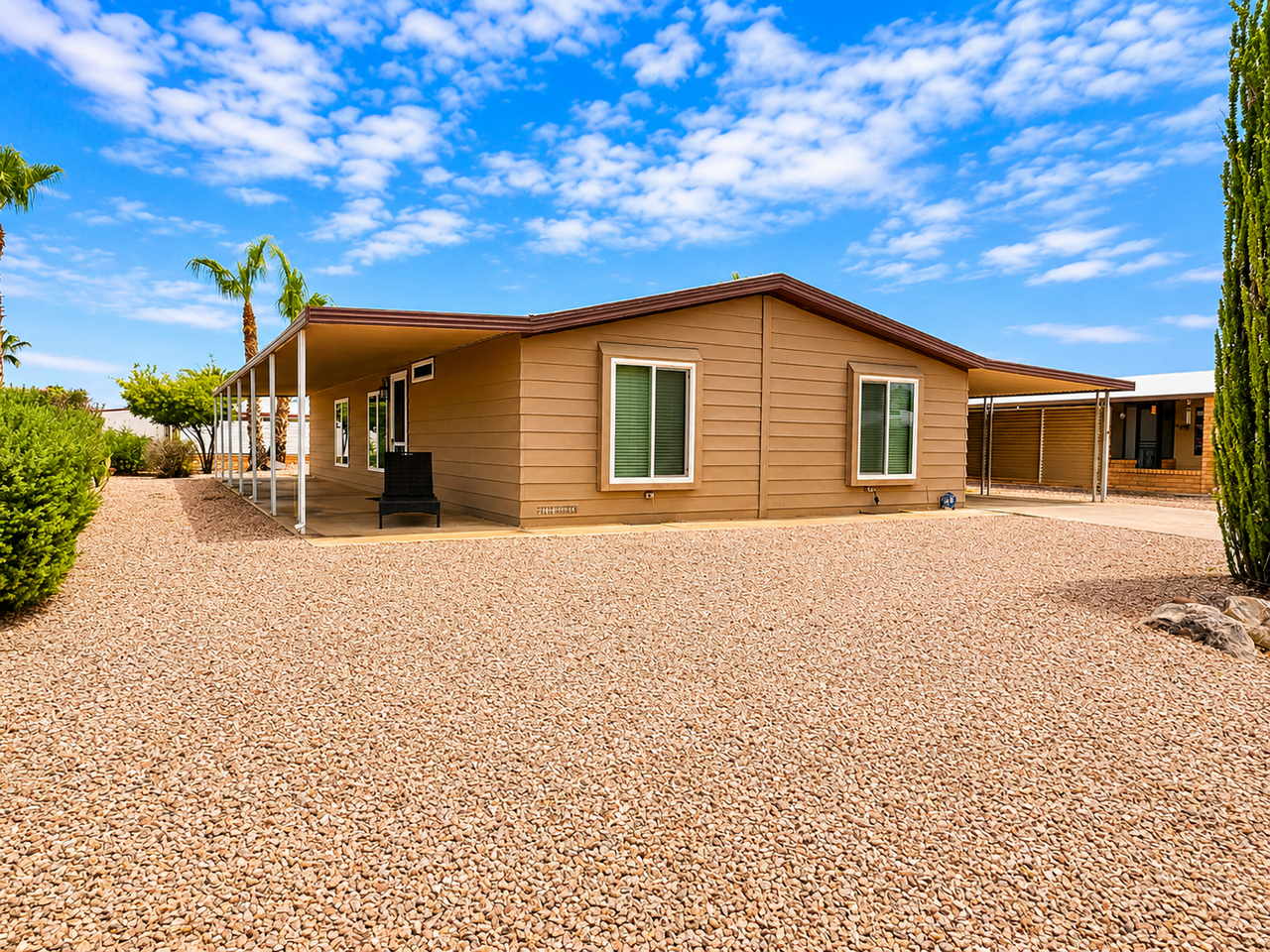 9317 E Cactus Ln S - Photo 2 of 16