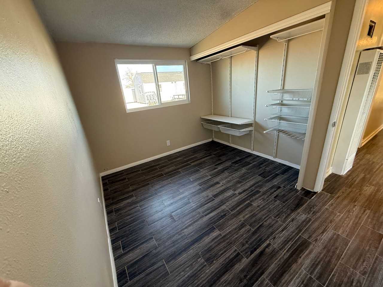 13240 Margo St - Photo 2 of 30