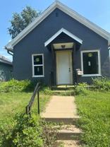 728 N Blauvelt Ave - Photo 1 of 1