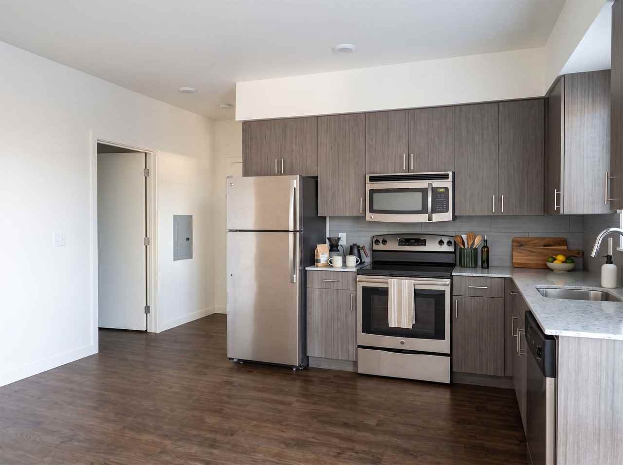 Vibe Apartments - Photo 7 of 10