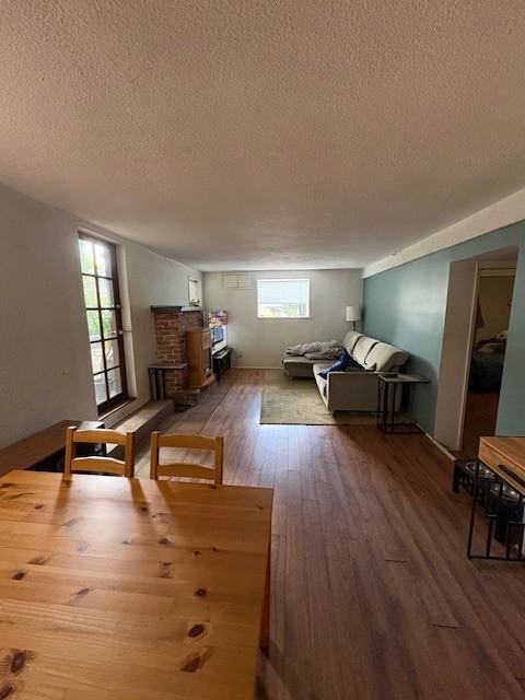 2715 West 2nd Avenue - Photo 3 of 14