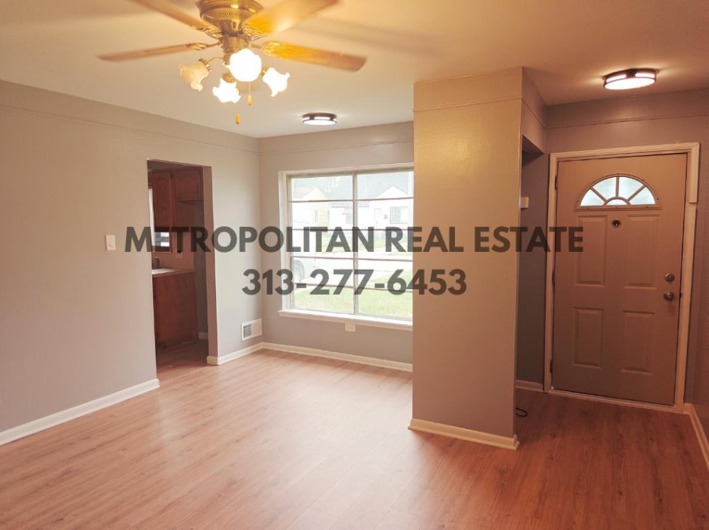 26680 Penn St - Photo 6 of 31