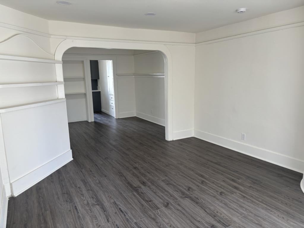3830 41st St - Photo 5 of 24