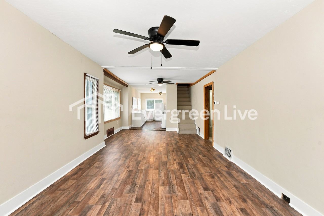 5734 Longwood Ave - Photo 6 of 16