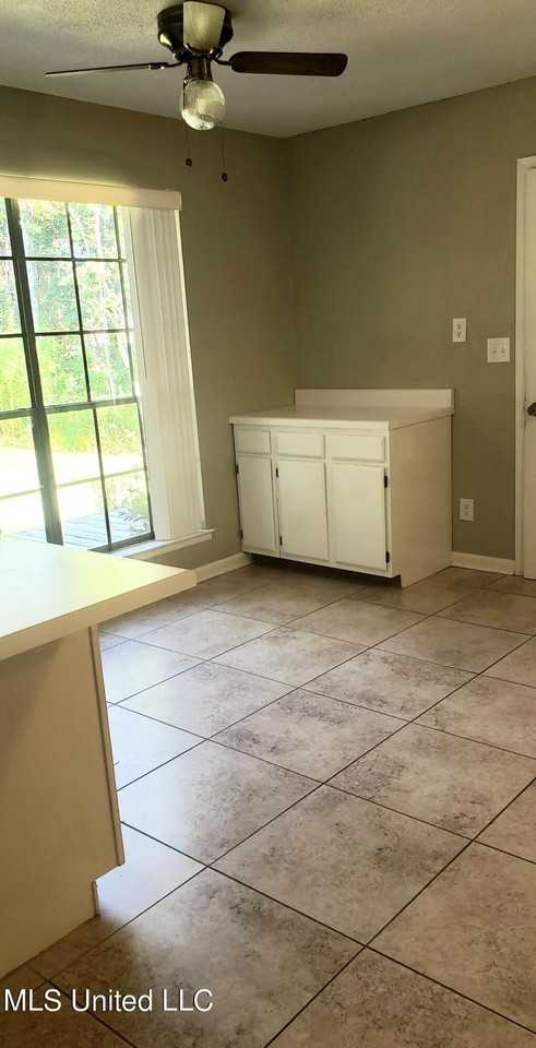5636 Ahuawa Pl - Photo 5 of 17