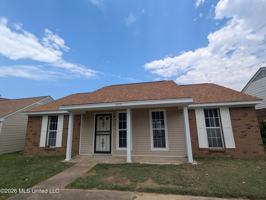 featured image of 3426 Laurelwood St