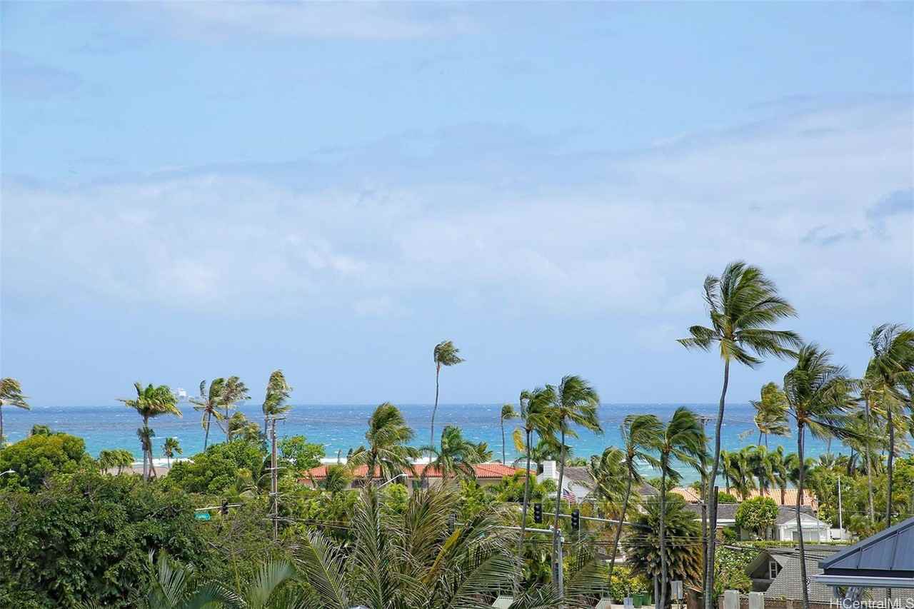 4802 Analii St - Photo 2 of 20
