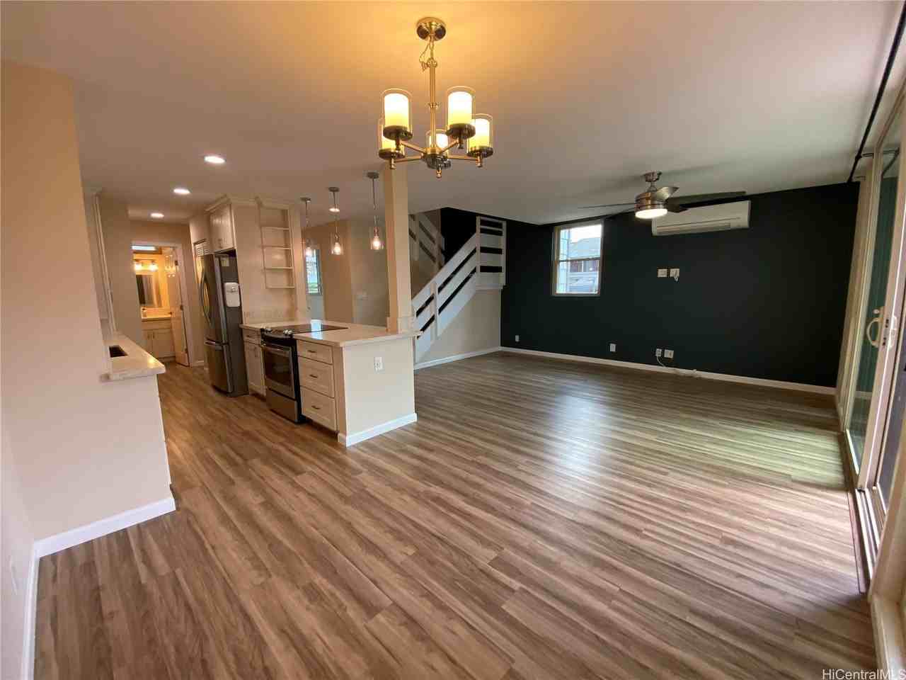 94-033 Kuahelani Ave #112 - Photo 4 of 24