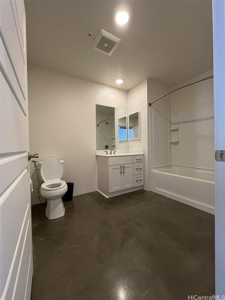 91-3633 Kauluakoko St #701 - Photo 6 of 11