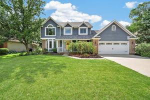 featured image of 730 Parkview Dr