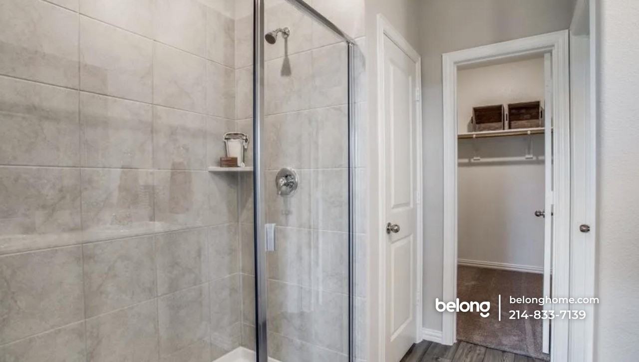 1218 Smoketree Ln - Photo 2 of 15