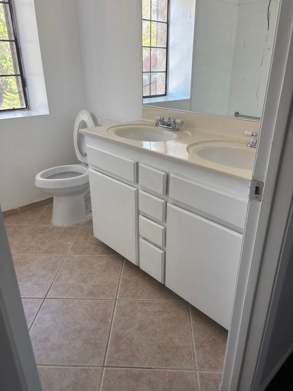 43608 Steif St - Photo 2 of 9