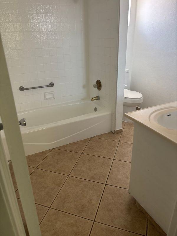 43608 Steif St - Photo 4 of 9