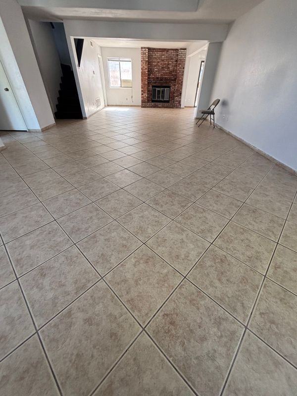 43608 Steif St - Photo 7 of 9