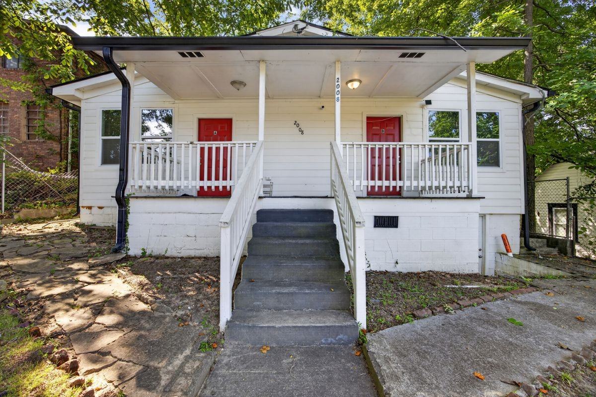 2008 Joseph E Boone Blvd Nw - Photo 4 of 29