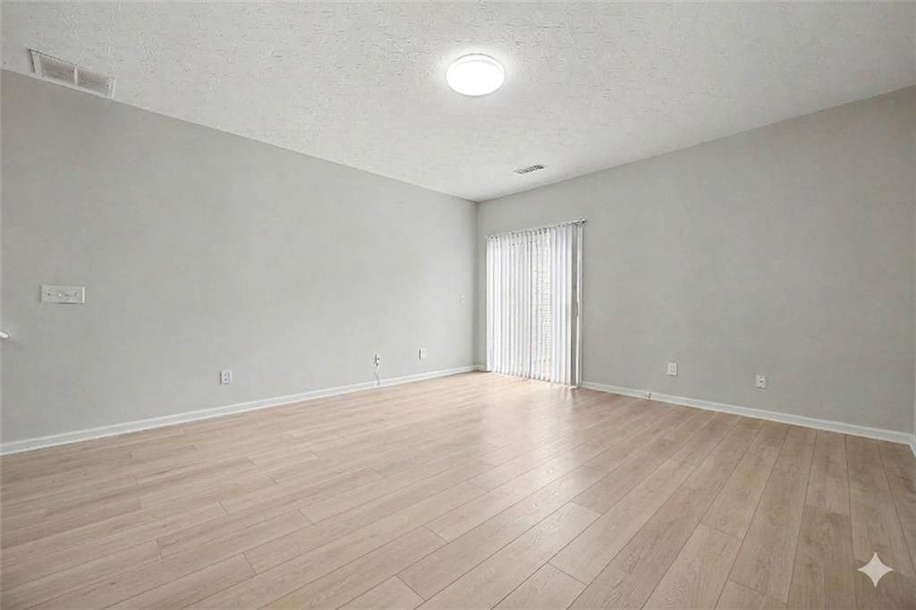 1212 Penhurst Way - Photo 5 of 20