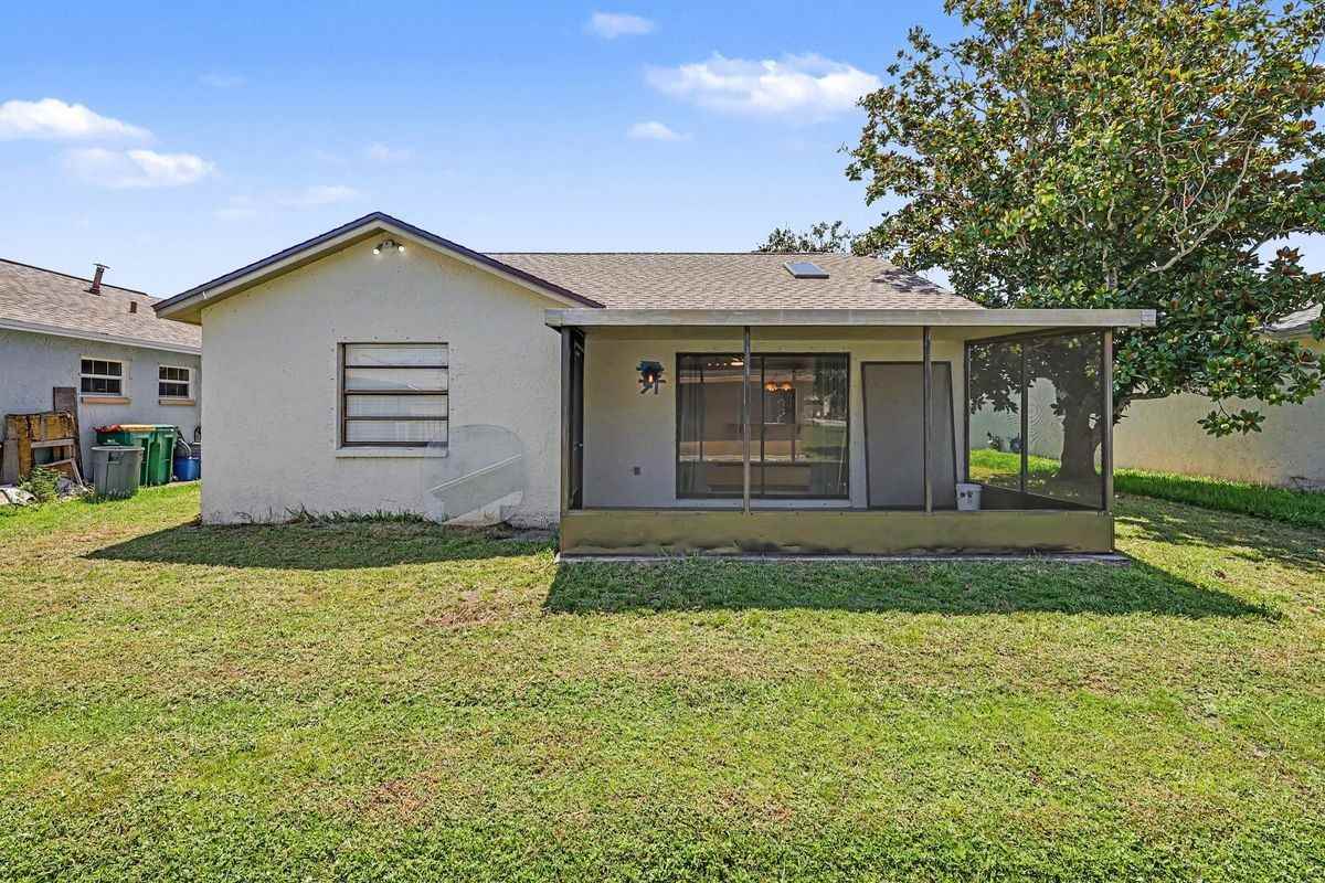 3695 Brentwood Ct - Photo 6 of 28