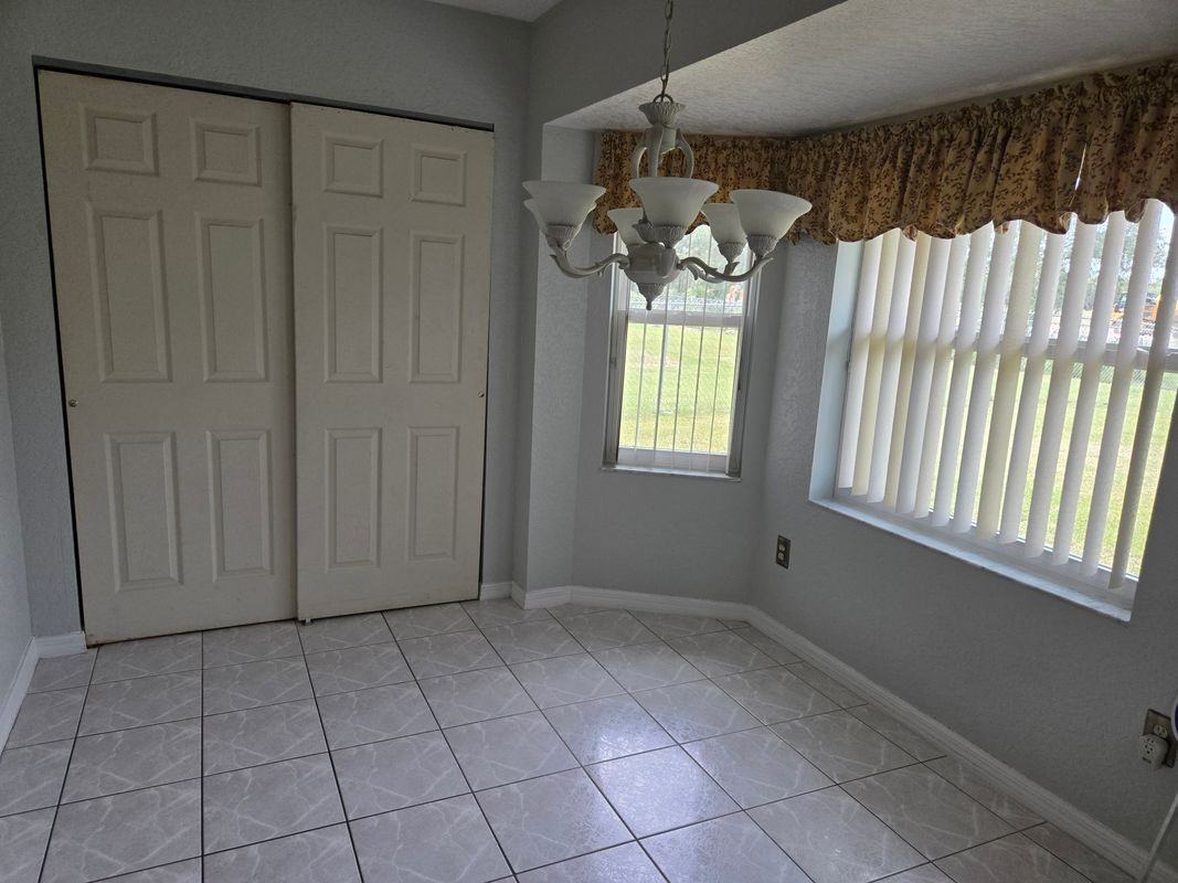4870 Sw 147th Loop - Photo 7 of 19