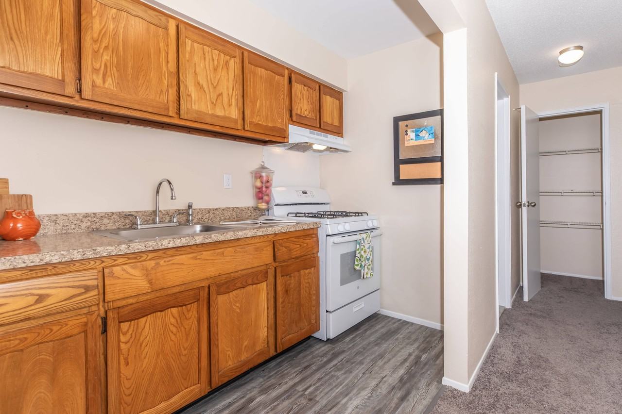 Forest Park Apartments - Photo 6 of 16