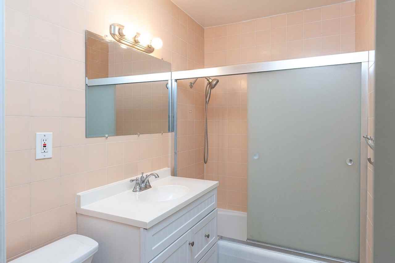 136 Oxnard Ave - Photo 6 of 28