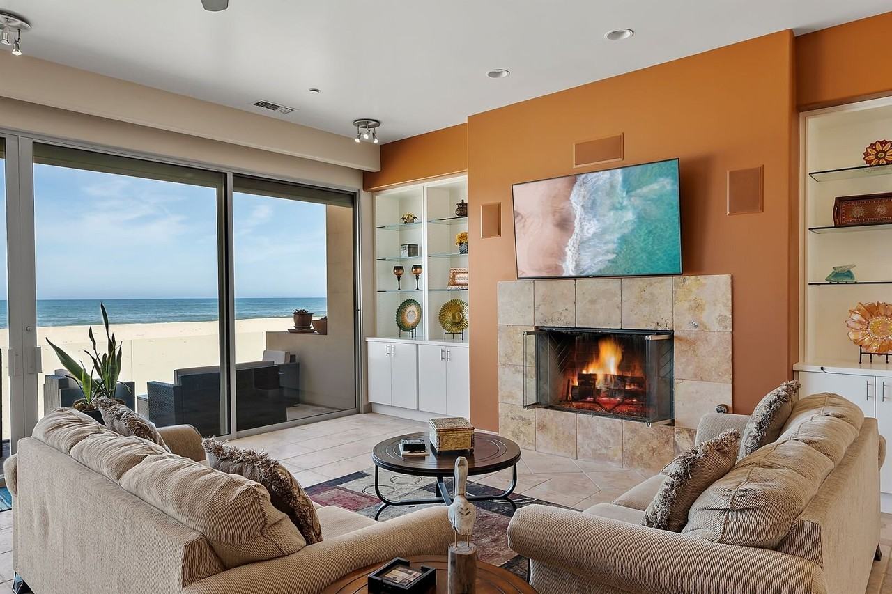 791 Mandalay Beach Rd - Photo 6 of 42