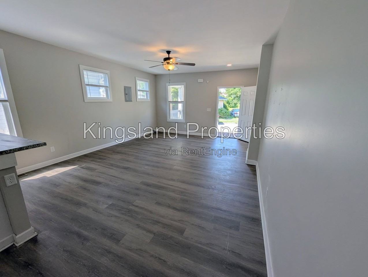 7938 Church Rd - Photo 3 of 10