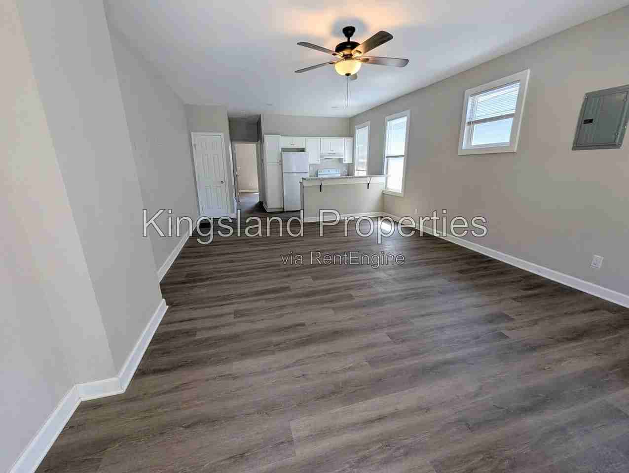 7938 Church Rd - Photo 4 of 10