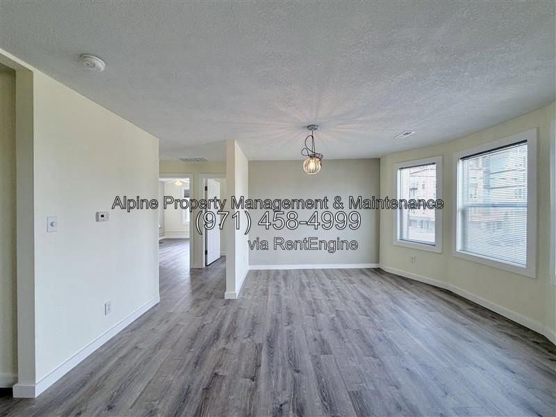 5904 N Interstate Ave - Photo 4 of 40