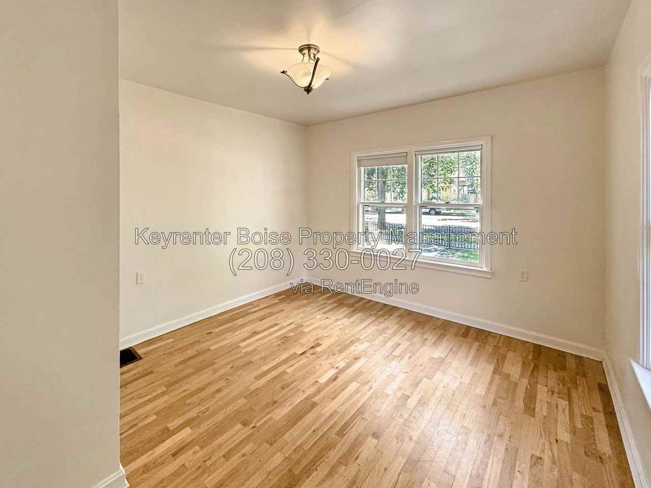 2124 N 15th St - Photo 6 of 22