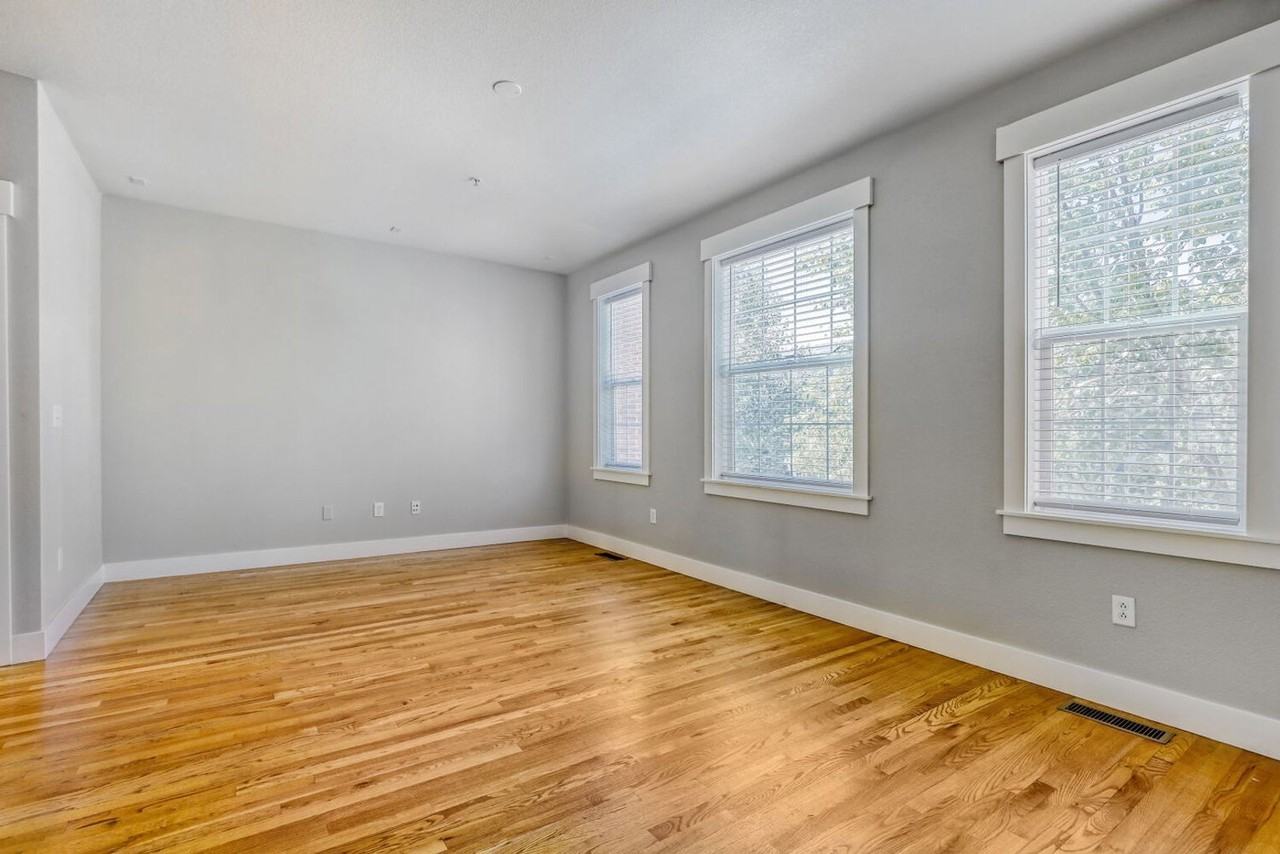 3381 N Xenia St - Photo 2 of 12