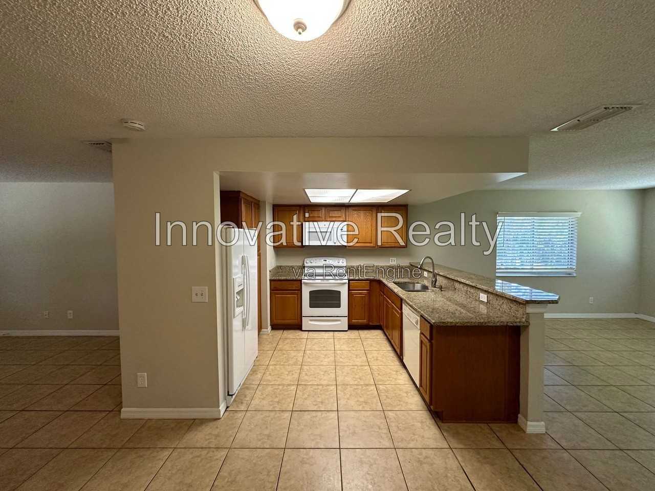 8419 Pamlico St - Photo 4 of 22