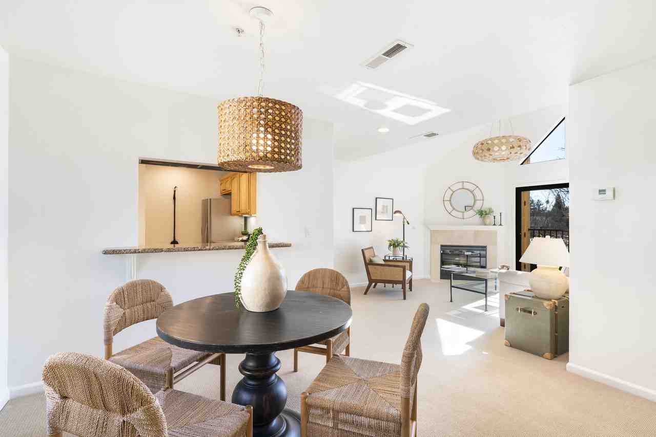 204 Foss Creek Cir #B - Photo 6 of 22
