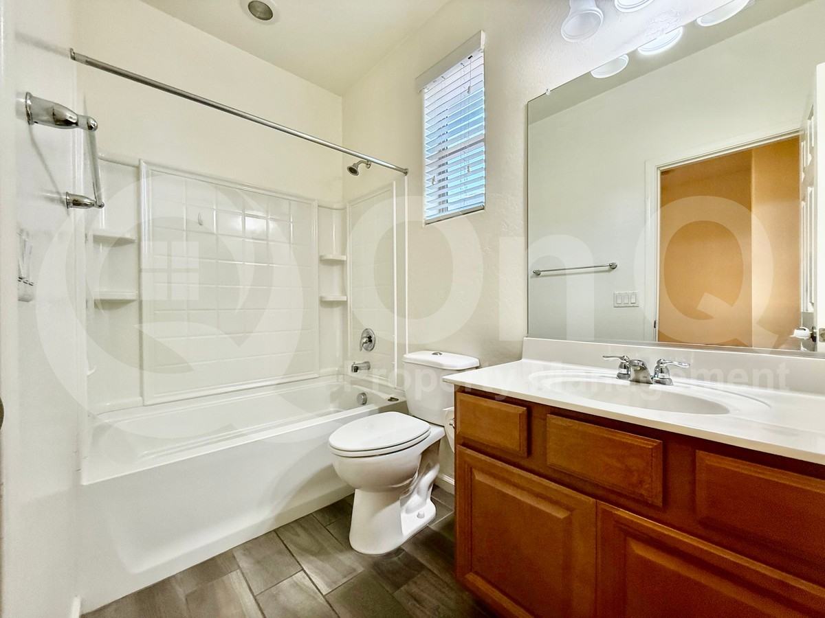 5521 S Joshua Tree Ln - Photo 6 of 30