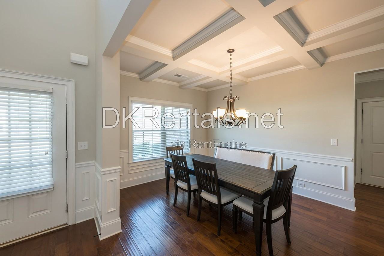 2766 Hilson Cmns - Photo 5 of 44