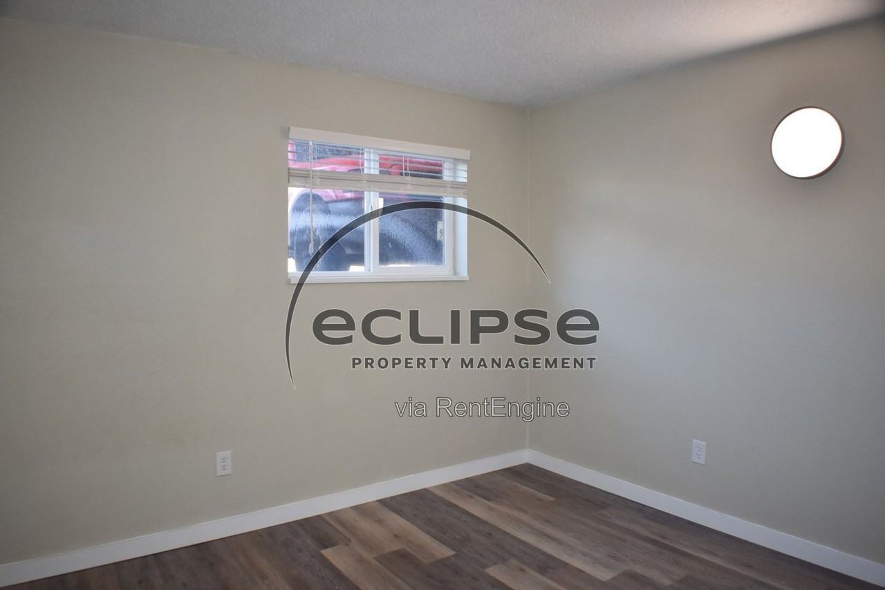 450 Chipeta Ave #14 - Photo 7 of 15