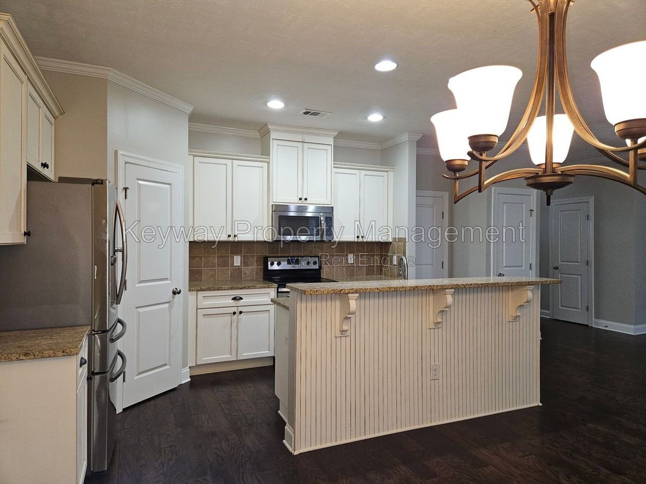 905 Glenhaven Dr - Photo 3 of 36