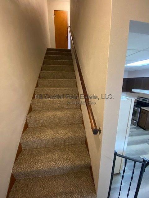 538 Mary Ave #3 - Photo 7 of 9