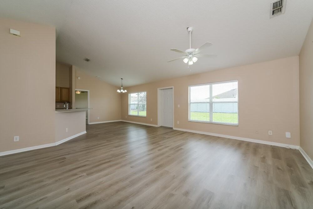 2151 Antler Dr - Photo 3 of 16
