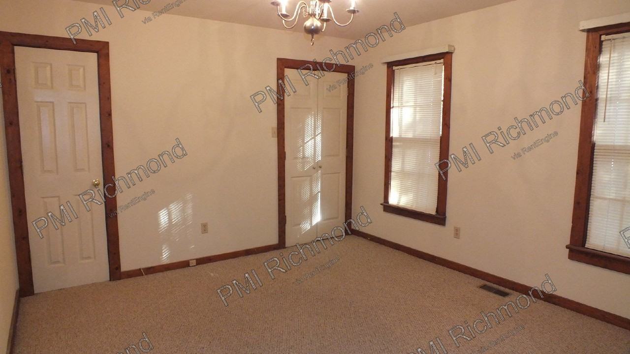 7506 Cheltenham Dr - Photo 3 of 8